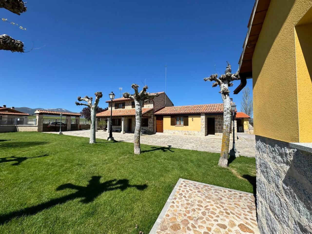 Complejo Rural Los Cachos Baterna Exterior photo